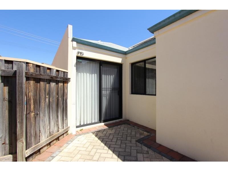 26 Surrey Street, Dianella WA 6059