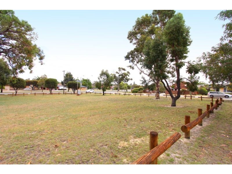 6/22 Meldon Way, Dianella WA 6059