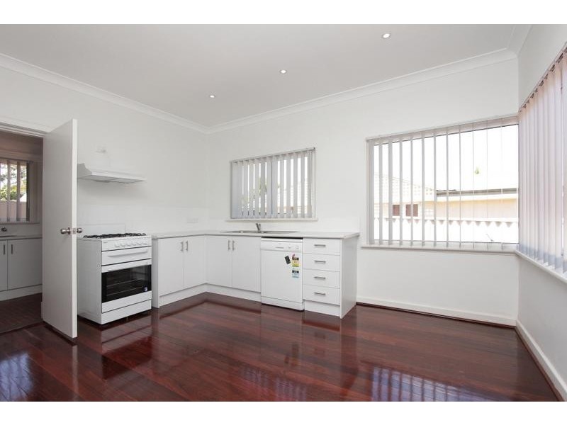 1/50 Peninsula Road, Maylands WA 6051