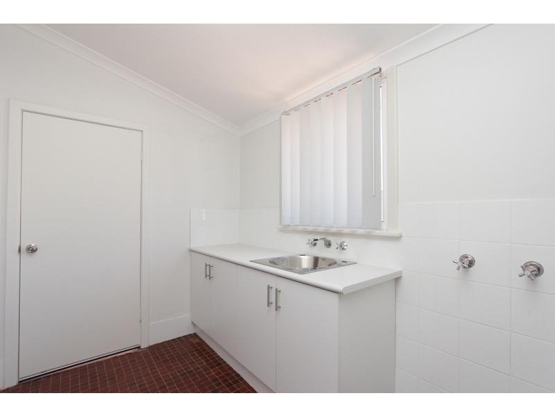 1/50 Peninsula Road, Maylands WA 6051