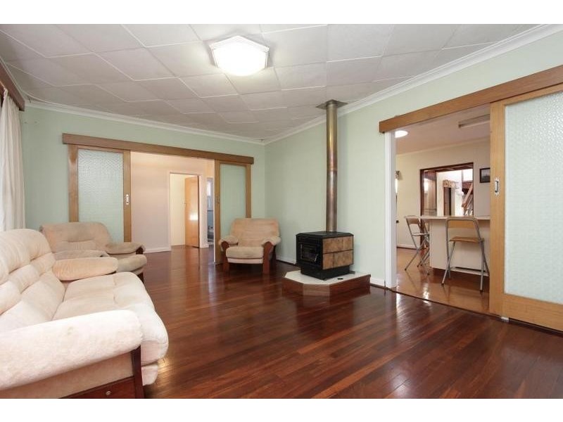 15 Wyndham Way, Yokine WA 6060