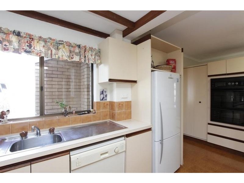 15 Wyndham Way, Yokine WA 6060