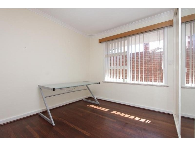 15 Wyndham Way, Yokine WA 6060