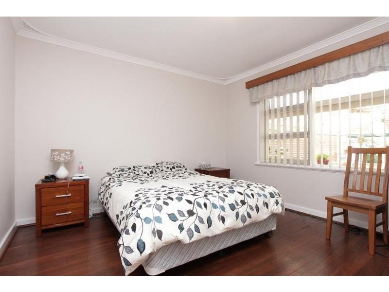 15 Wyndham Way, Yokine WA 6060