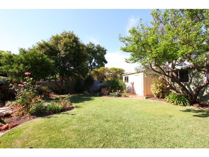 15 Wyndham Way, Yokine WA 6060