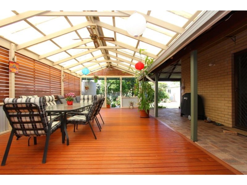 15 Wyndham Way, Yokine WA 6060