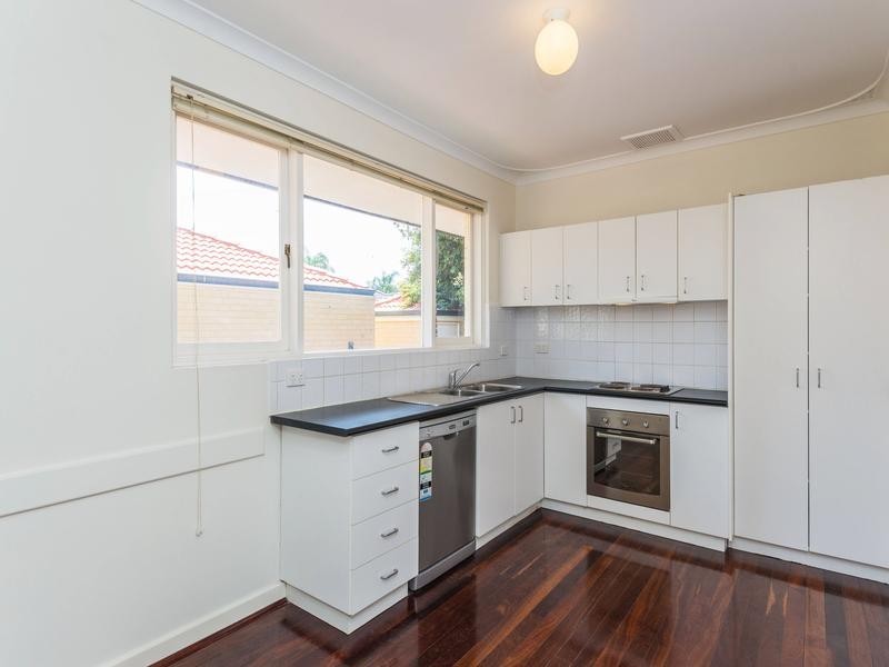 15 Raleigh Road, Bayswater WA 6053