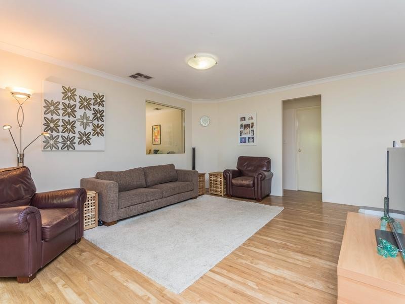 15 Henrietta Street, Bayswater WA 6053