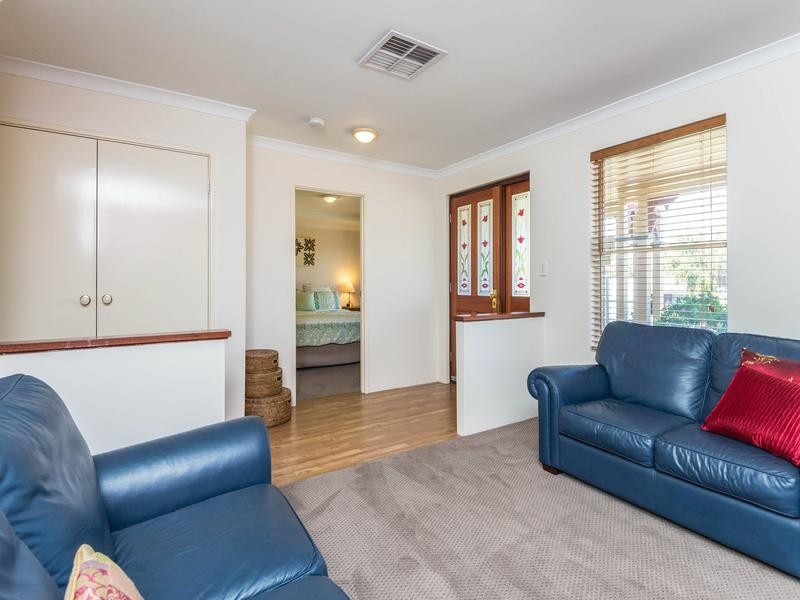 15 Henrietta Street, Bayswater WA 6053