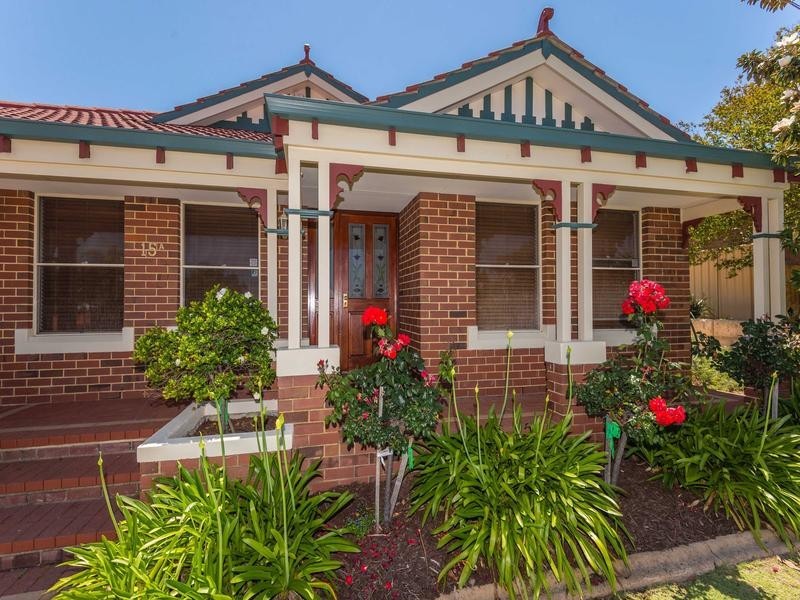 15 Henrietta Street, Bayswater WA 6053