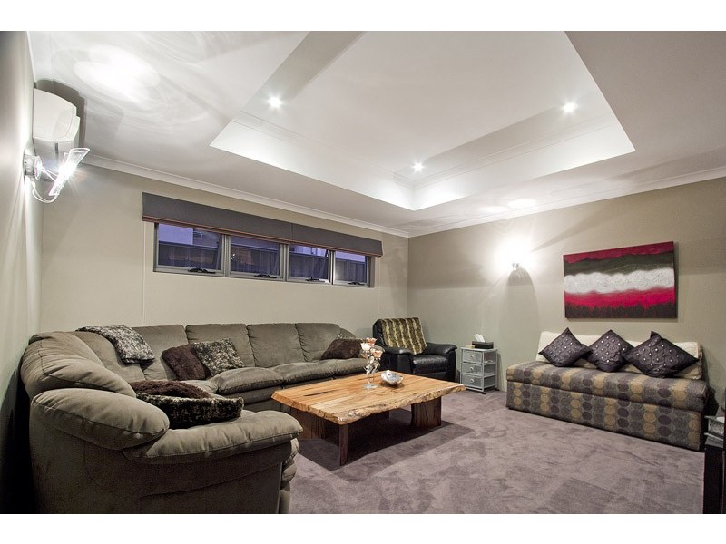24B Fairway West, Yokine WA 6060