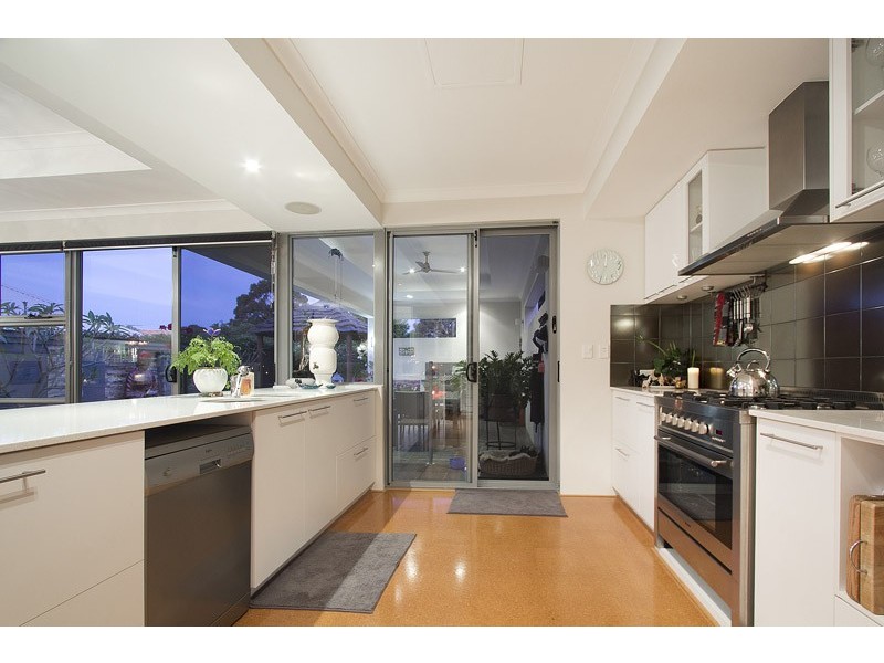 24B Fairway West, Yokine WA 6060