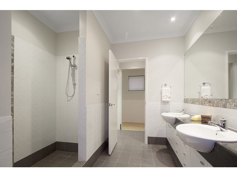 24B Fairway West, Yokine WA 6060