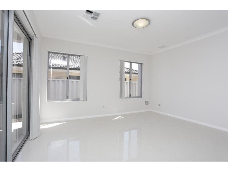 281A The Strand, Dianella WA 6059