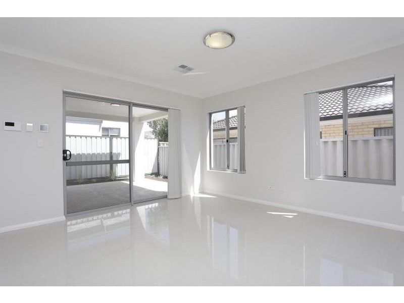 281A The Strand, Dianella WA 6059