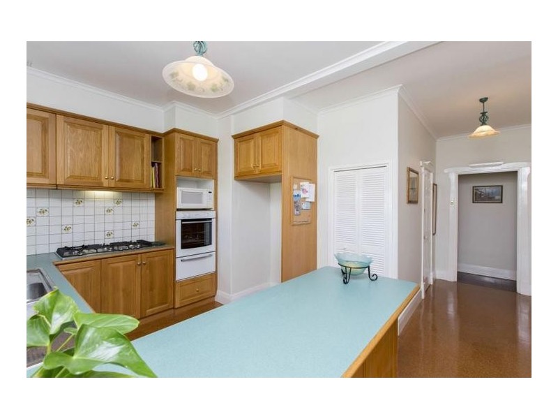 25 Elizabeth Street, Bayswater WA 6053