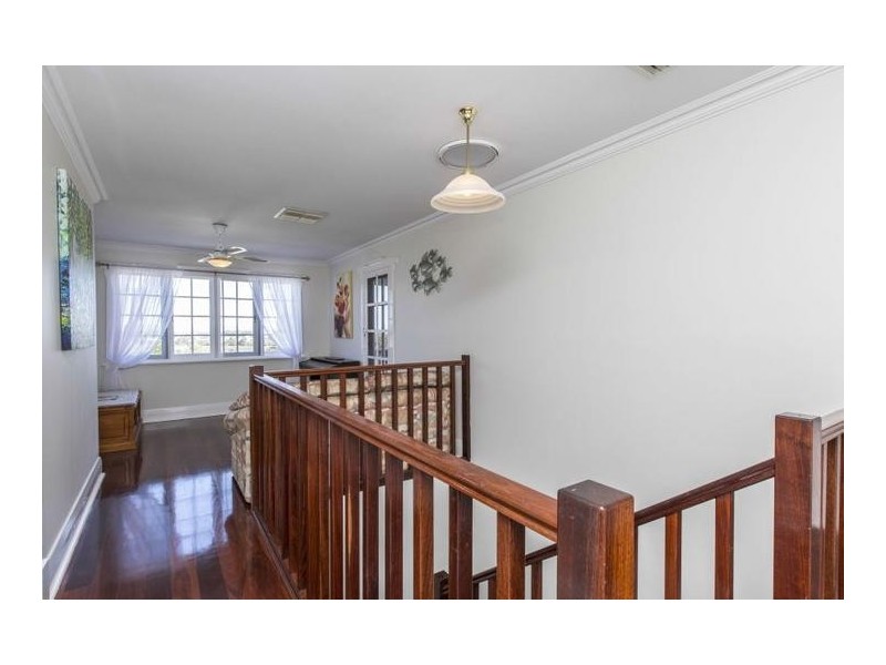 25 Elizabeth Street, Bayswater WA 6053