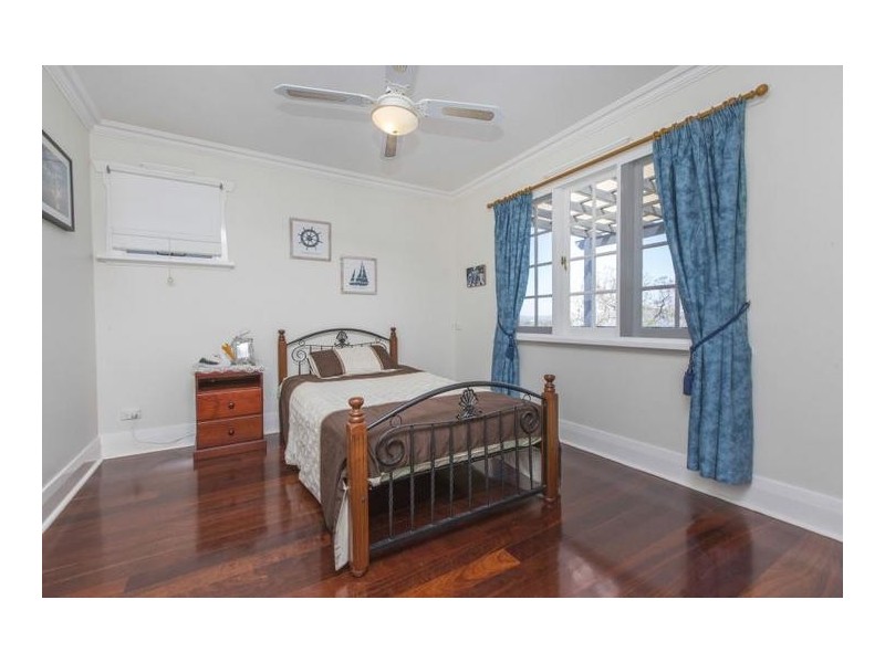 25 Elizabeth Street, Bayswater WA 6053