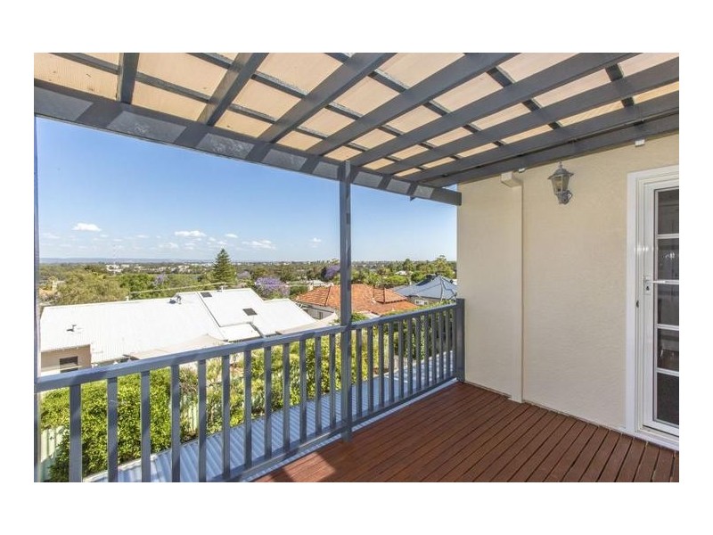 25 Elizabeth Street, Bayswater WA 6053