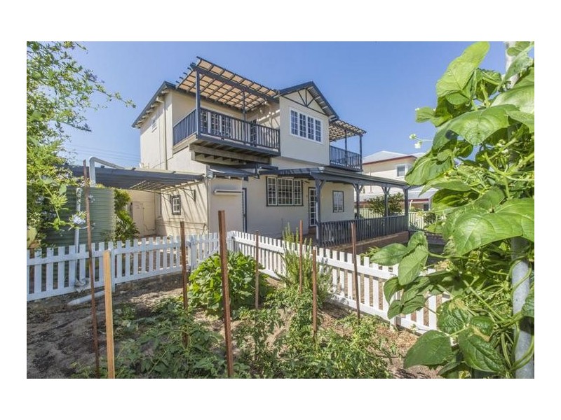 25 Elizabeth Street, Bayswater WA 6053