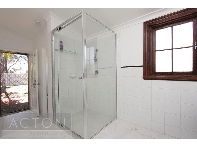 4 Grant Street, Perth WA 6000