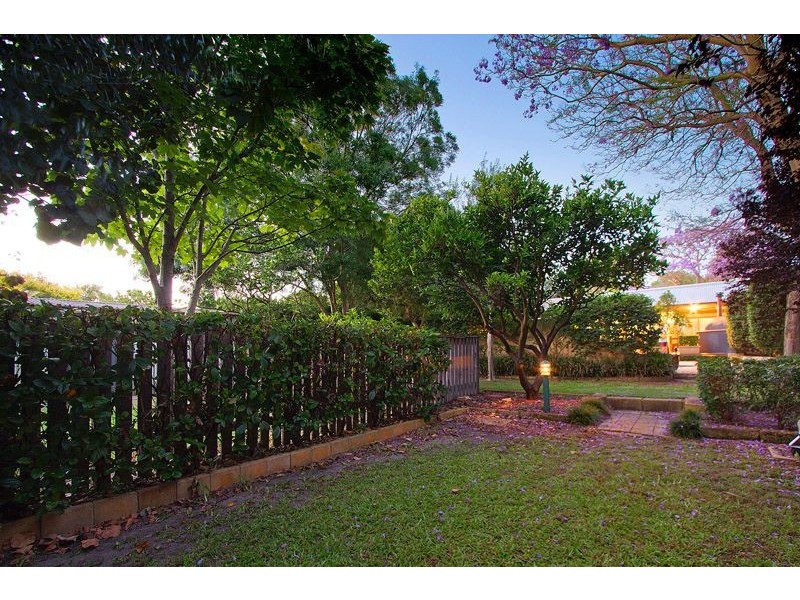 33 Robinson Road, Eden Hill WA 6054