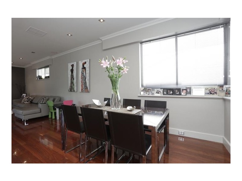 7 Maccabean Avenue, Dianella WA 6059