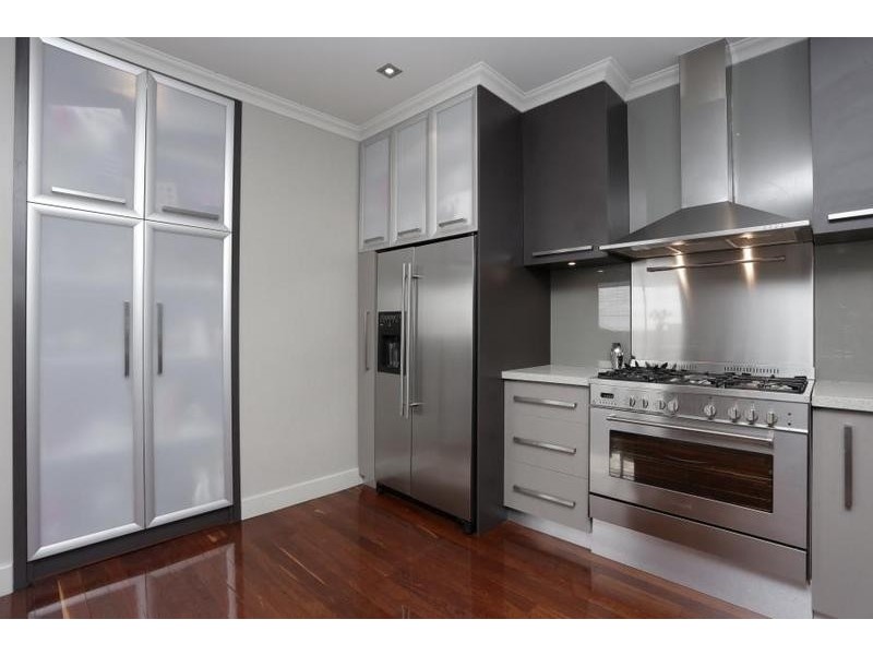 7 Maccabean Avenue, Dianella WA 6059