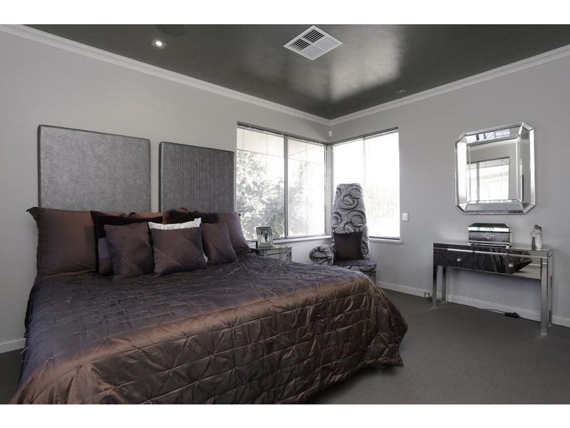 7 Maccabean Avenue, Dianella WA 6059