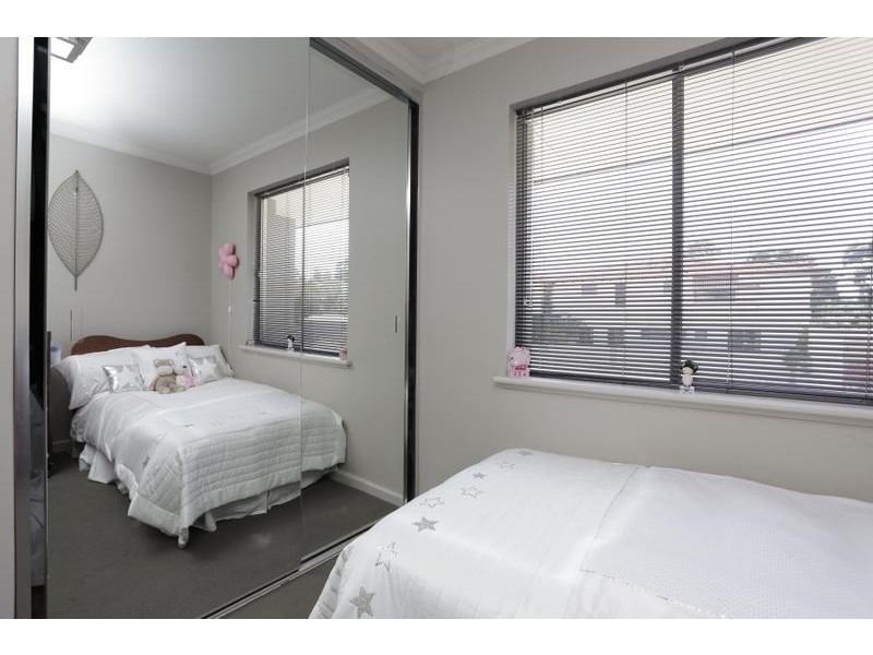 7 Maccabean Avenue, Dianella WA 6059