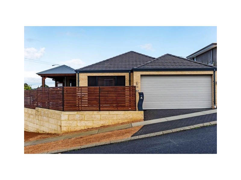 29 Kelvin Street, Maylands WA 6051