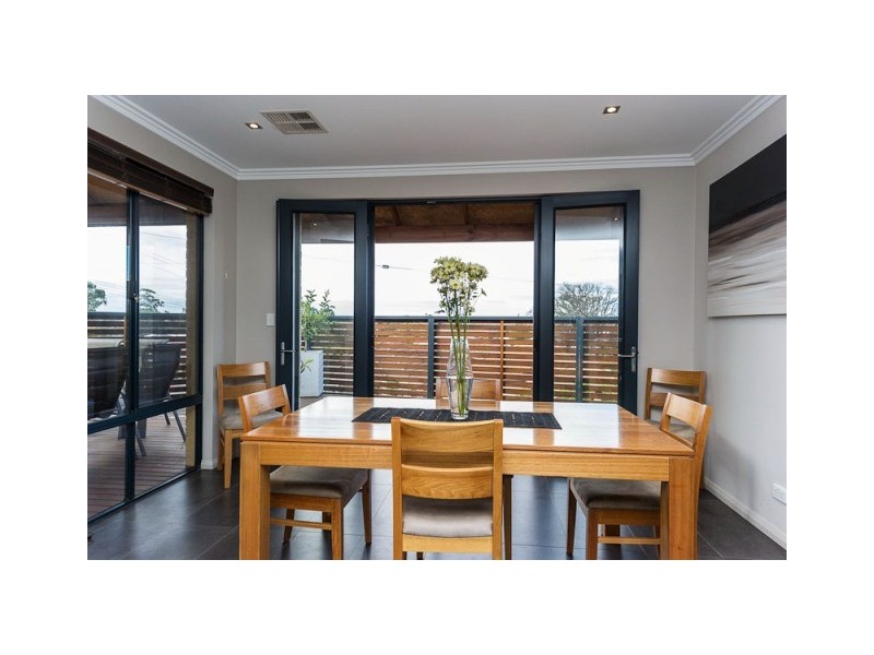 29 Kelvin Street, Maylands WA 6051