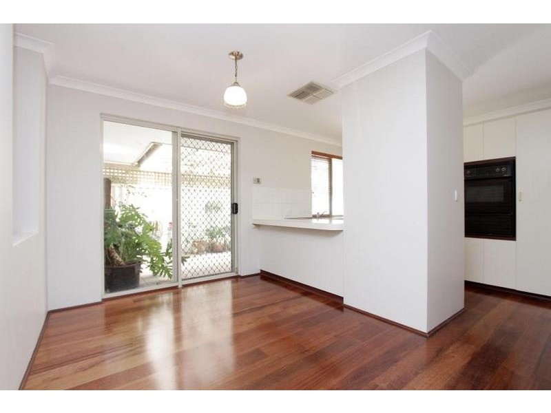 33/30 Peninsula Road, Maylands WA 6051