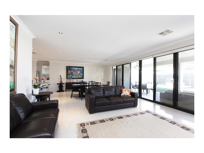 37 Chaucer Street, Yokine WA 6060