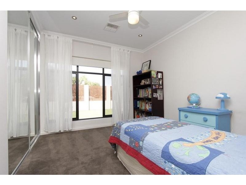 37 Chaucer Street, Yokine WA 6060