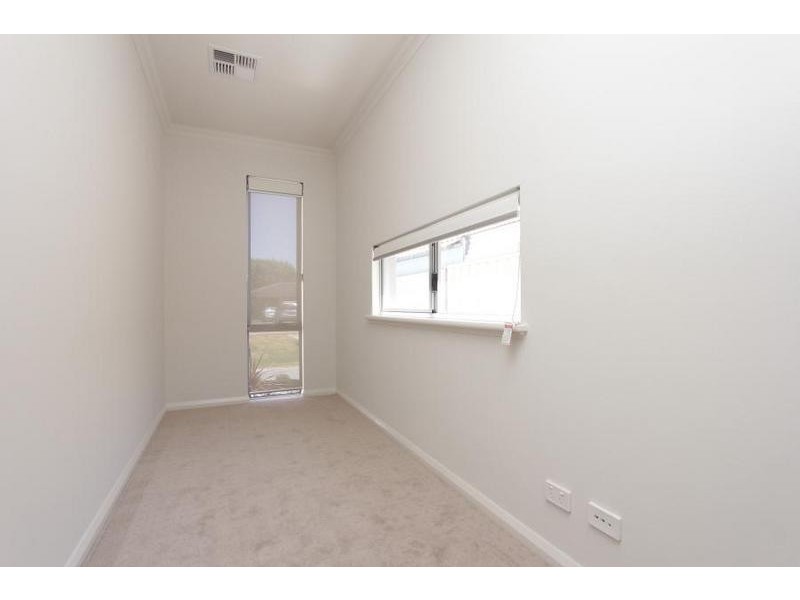 8A Jesmond Place, Dianella WA 6059