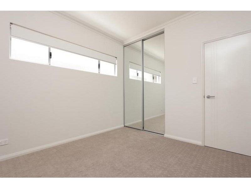 8A Jesmond Place, Dianella WA 6059