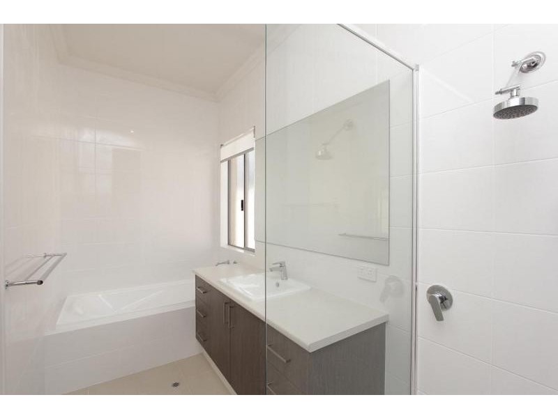 8 Jesmond Place, Dianella WA 6059