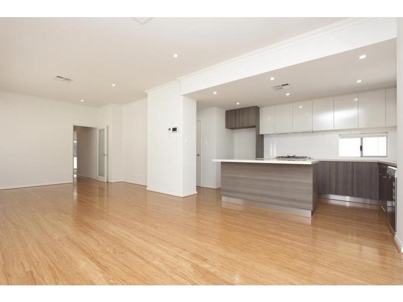 8 Jesmond Place, Dianella WA 6059