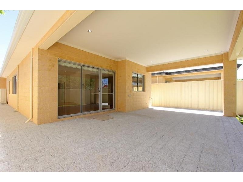8 Jesmond Place, Dianella WA 6059