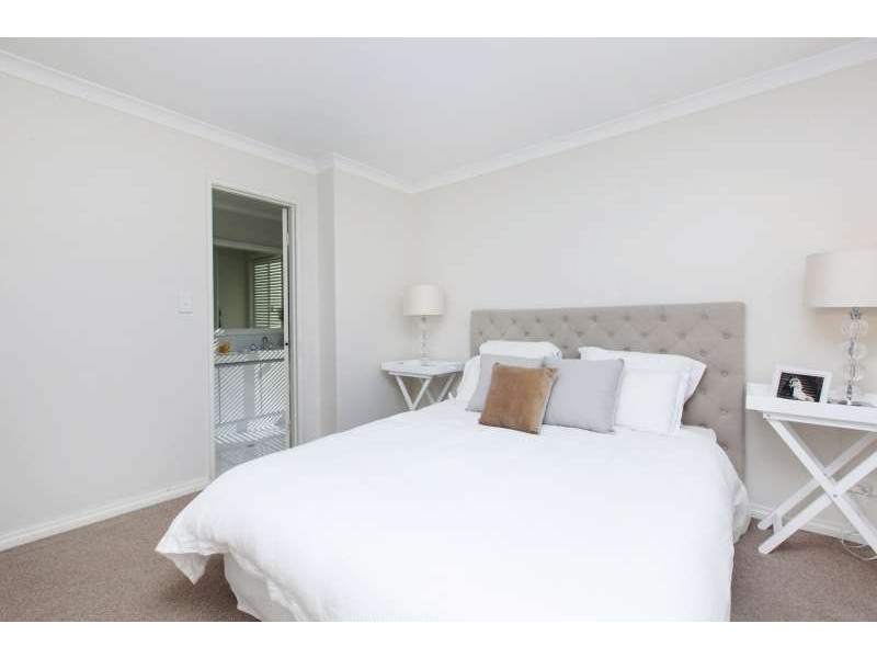 6 Darby Place, Ascot WA 6104