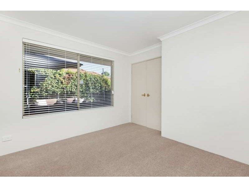 6 Darby Place, Ascot WA 6104