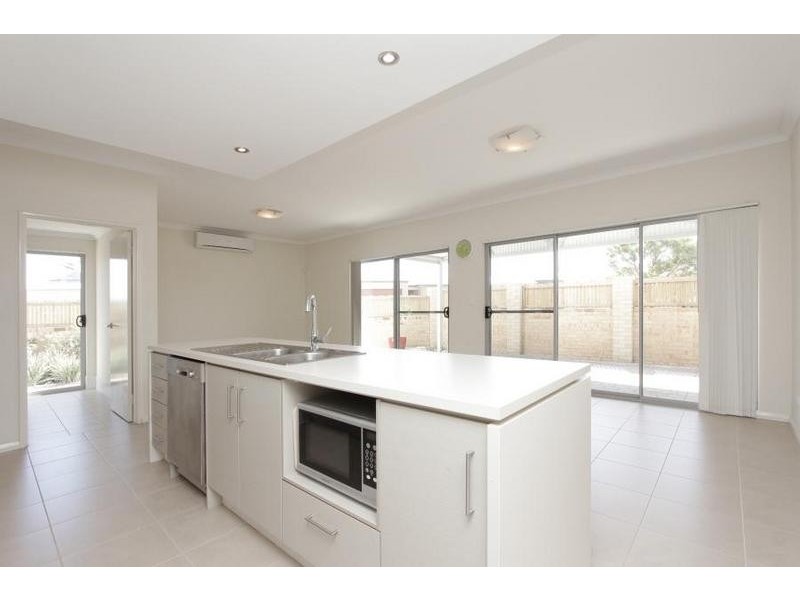52 Prospector Loop, Bassendean WA 6054