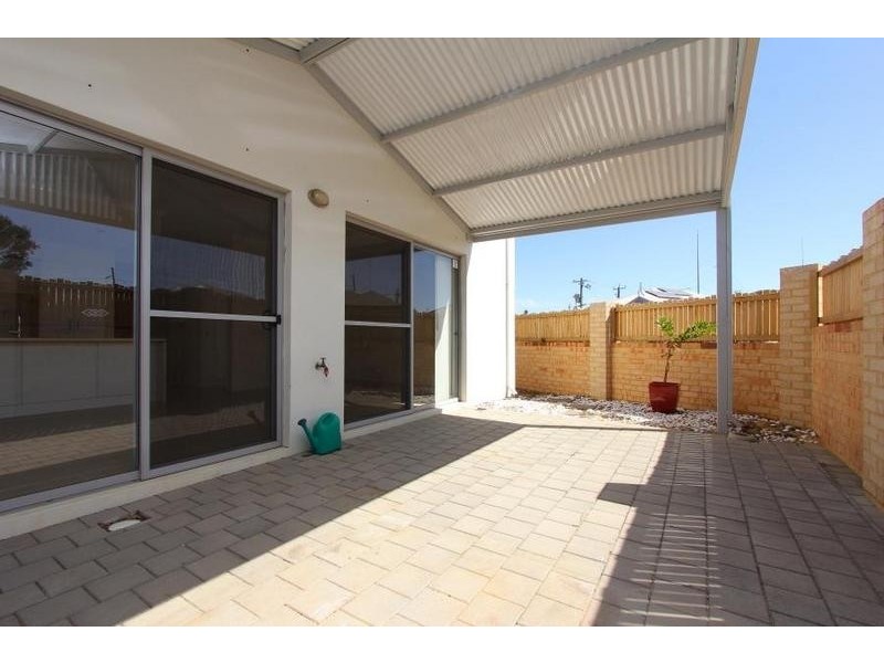 52 Prospector Loop, Bassendean WA 6054