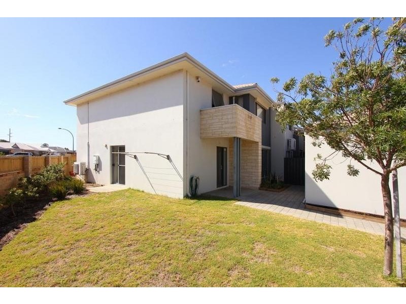 52 Prospector Loop, Bassendean WA 6054