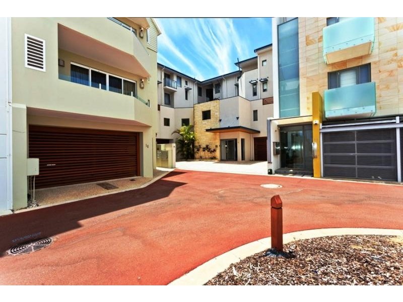 4/12 Cannaregio Square, Mandurah WA 6210