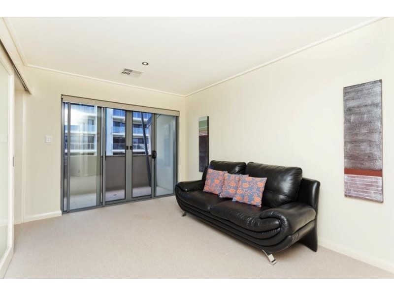 4/12 Cannaregio Square, Mandurah WA 6210