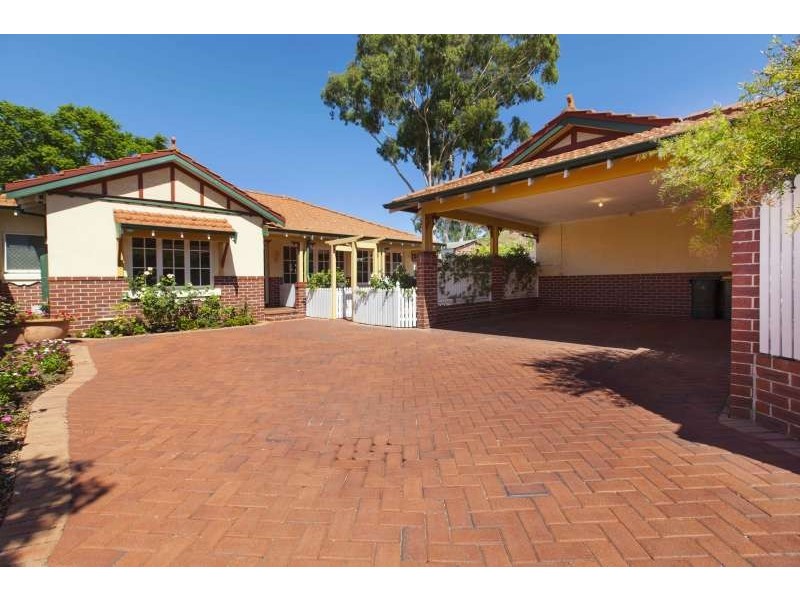 201B Eighth Avenue, Inglewood WA 6052