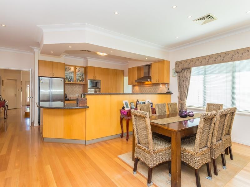 13 Santara Circle, Dianella WA 6059