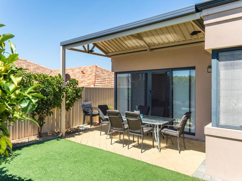13 Santara Circle, Dianella WA 6059